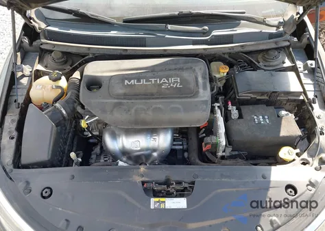 2015 Chrysler 200 Limited z USA, uszkodzony, nr VIN 1C3CCCAB2FN573097